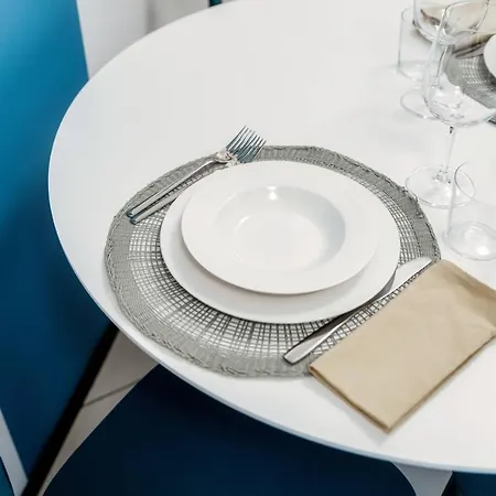 Blue Mood - By Myhomeincomo * Cernobbio