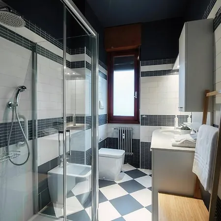 Blue Mood - By Myhomeincomo Cernobbio