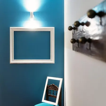 Blue Mood - By Myhomeincomo Cernobbio