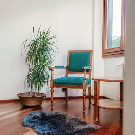 Apartment Blue Mood - By Myhomeincomo *