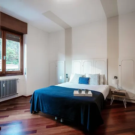 Apartment Blue Mood - By Myhomeincomo *