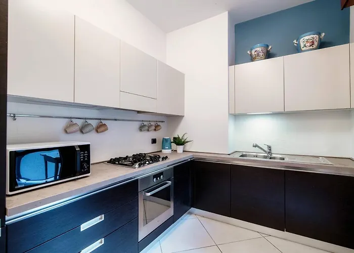 Blue Mood - By Myhomeincomo *