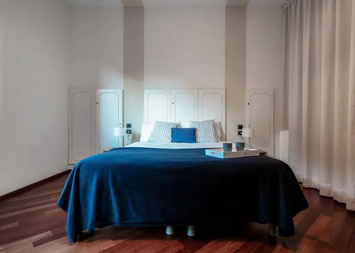 Blue Mood - By Myhomeincomo דירה *